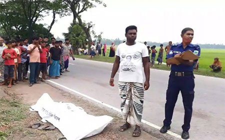 শাহজাদপুরে বাসের ধাক্কায় ২ মোটরসাইকেল আরোহী নিহত