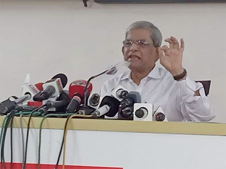 ‘জনগণের দৃষ্টি ভিন্নখাতে নিতেই জিয়াউর রহমানকে নিয়ে মিথ্যাচার’