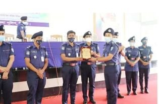 আবারও জেলা সেরা সার্কেল প্রবাস কুমার সিংহ, পুরস্কৃত শফিকসহ দুই এসআই