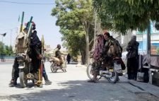 অপ্রতিরোধ্য তালেবান, আফগানিস্তান ছাড়তে ব্যস্ত মার্কিনিরা