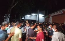 ইউএনওর ওপর ছাত্রলীগের হামলা, পাঁচজন গুলিবিদ্ধ