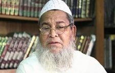 অবশেষে চলে গেলেন হেফাজতে ইসলামের আমির আল্লামা জুনায়েদ বাবুনগরী