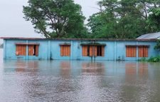 দেশে বন্যা পরিস্থিতির অবনতি, তলিয়ে গেছে ফসলের মাঠ