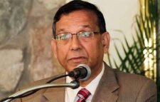 খালেদা জিয়াকে বিদেশে যেতে কী করতে হবে, জানালেন আইনমন্ত্রী