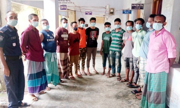 জকিগঞ্জে জুয়ার আসরে অভিযান, গ্রেপ্তার ১২