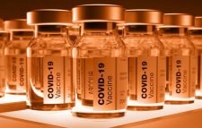 ফাইজারের টিকা নিয়ে সুখবর দিলেন স্বাস্থ্যমন্ত্রী