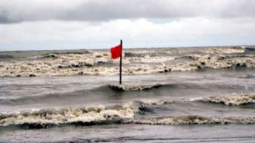 সিলেটে বজ্রবৃষ্টির শঙ্কা, নদীবন্দরে সতর্কতা