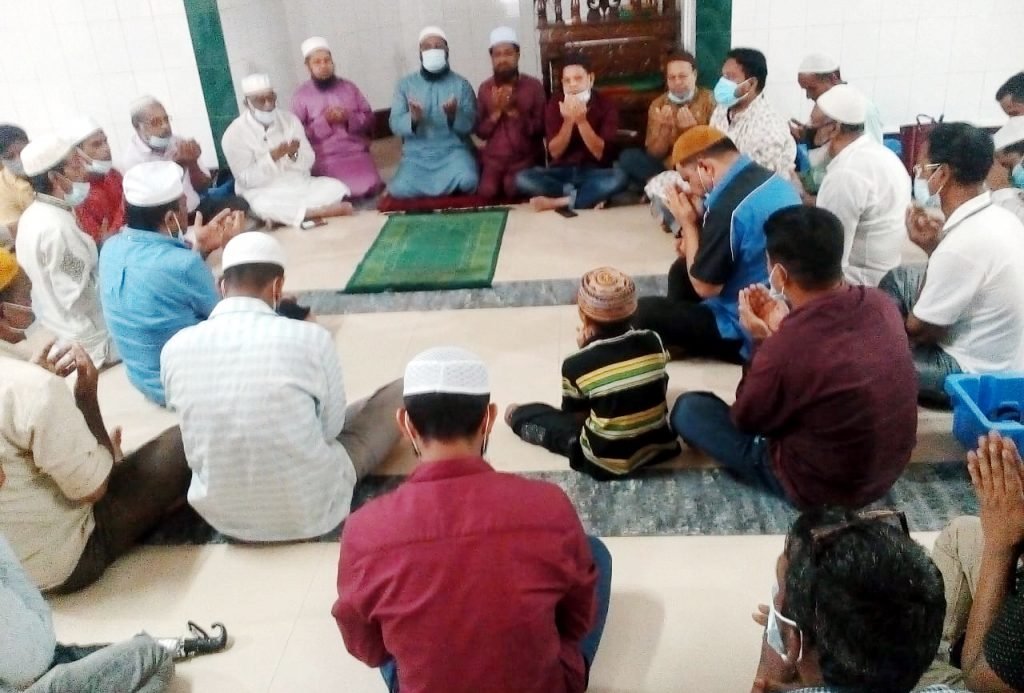 শেখ ফজিলাতুননেছার জন্মবার্ষিকীতে মহানগর শ্রমিক লীগের মিলাদ ও দোয়া