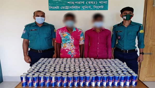 সিলেটে ২১৪ পিস ভারতীয় এনার্জি ড্রিংকসহ ২ জন আটক
