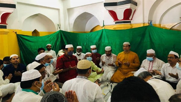 সিলেট জেলা আ’লীগের উদ্যোগে প্রধানমন্ত্রীর জন্মদিন পালিত