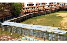 সিলেটে খেলার মাঠে মেলা, বিপাকে কর্তৃপক্ষ