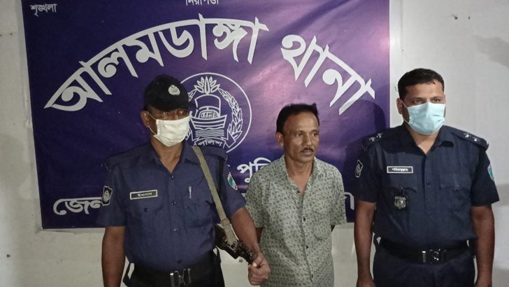 কাজ দেওয়ার কথা বলে দুই সন্তানের জননীকে গণধর্ষণ