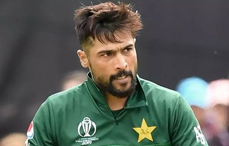 মিসবাহ-ওয়াকারের পদত্যাগে অবসর ভাঙলেন আমির