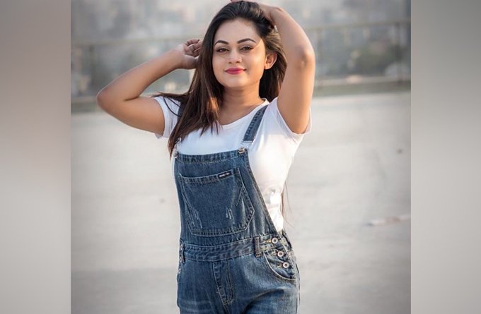 শোবিজকে বিদায় জানালেন মৌরি সেলিম