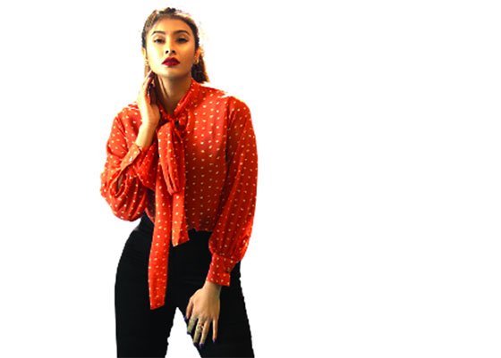 অপেক্ষায় টয়া