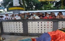 শাহজালাল (রহ.)’র মাজার জিয়ারত করলেন হাবিব