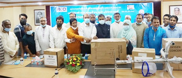 দক্ষিণ সুরমার স্বাস্থ্য কমপ্লেক্সে চিকিৎসা সামগ্রী সরবরাহ করলো সিলেট চেম্বার