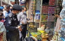 হকার্স মার্কেটে বিষাক্ত পানমসলা, অভিযানে র‍্যাব