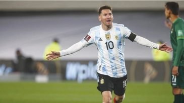 মেসির হ্যাটট্রিকে আর্জেন্টিনার দুর্দান্ত জয়