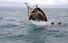 বঙ্গোপসাগরে ট্রলারডুবি, নিখোঁজ ৩ জেলের লাশ উদ্ধার