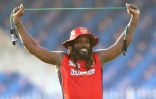 বিশ্বকাপের আগে বিরতি চান গেইল, মাঝপথেই ছাড়লেন আইপিএল