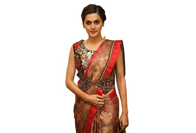 মুখ খুললেন তাপসী