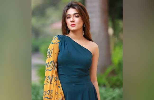 শেষ হলো মাহির ‘যাও পাখি বলো তারে’