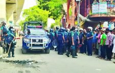 মূল হোতাকে ধরতে গোয়েন্দা জাল