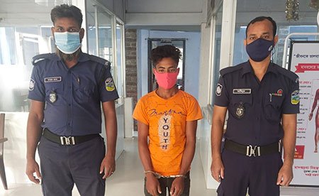 নানাকে হত্যা করে লাশ মেঝেতে পুঁতে রাখে নাতি