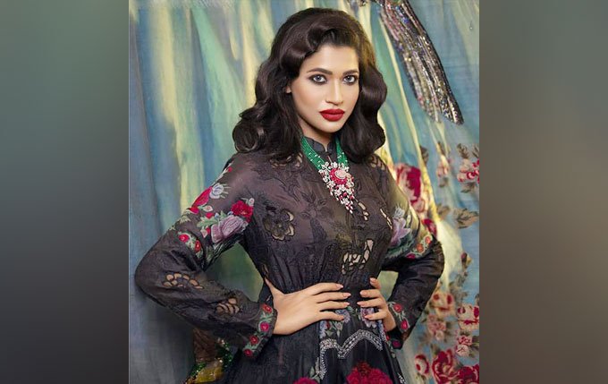 অন্যরকম উদ্‌যাপন