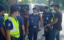 সিলেট-ঢাকা মহাসড়কে অবৈধ যানের বিরুদ্ধে হাইওয়ে পুলিশের অভিযান