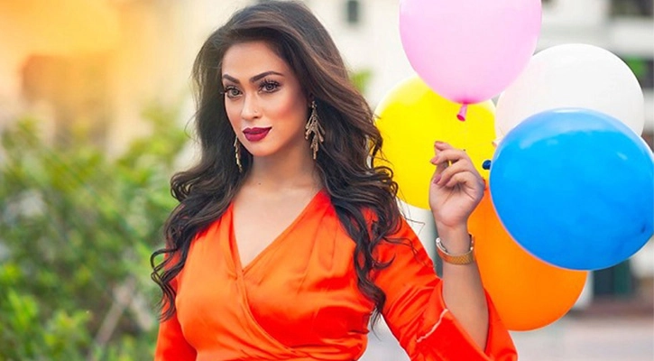 চিত্রনায়িকা পপিকে নিয়ে বাড়ছে ধোঁয়াশা