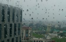 সিলেটে এক পশলা বৃষ্টিতে স্বস্তির নিঃশ্বাস