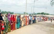 সিলেটে শিশু ধর্ষণের প্রতিবাদে মানববন্ধন