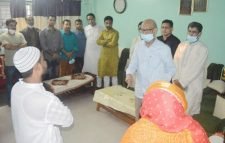 প্রয়াত সৈয়দ আবু নছরের পরিবারকে দেখতে সাবেক শিক্ষামন্ত্রী