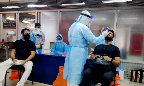 প্রবাসীদের করোনা পরীক্ষার ফি দেবে সরকার