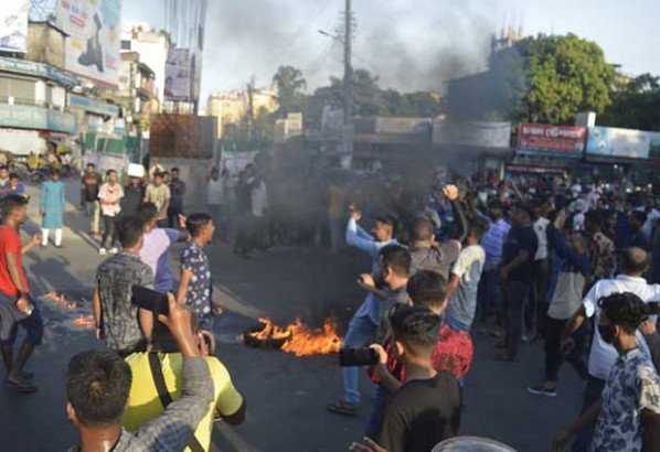 সিলেটে ছাত্রলীগের কমিটি প্রত্যাখ্যান করে সংবাদ সম্মেলন!