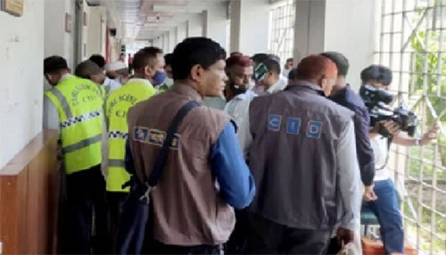 স্বাস্থ্যের ফাইল গায়েবের ঘটনায় তোলপাড়
