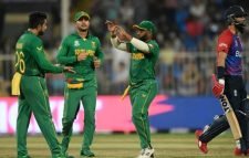 ৮ পয়েন্ট নিয়েও বিদায় দক্ষিণ আফ্রিকার, সেমিফাইনালে ইংল্যান্ড-অস্ট্রেলিয়া