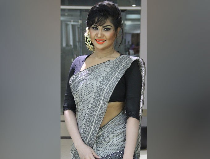 সিমলার ছবি মুক্তি ইউটি