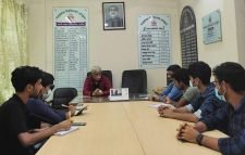 শিক্ষার্থীরা ফেসবুকে বেশি সময় ব্যয় করছে : ড. জাফর ইকবাল