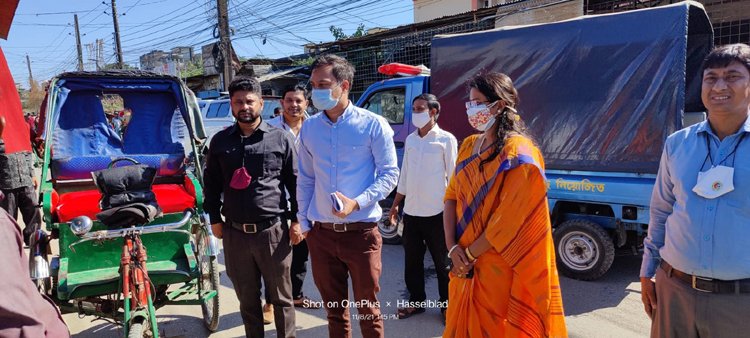 সিসিকের অভিযানে টমটম ও রিকশা জব্দ