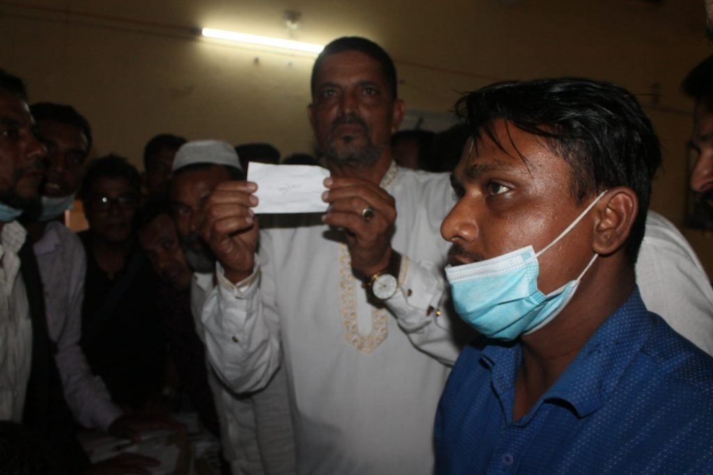 ফুটবল প্রতীক পেলেন  মেম্বার প্রার্থী ফয়জুল হোসেন