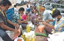 সারাদেশে দাম বেড়েছে টিসিবির পণ্যে, বিক্রি শুরু