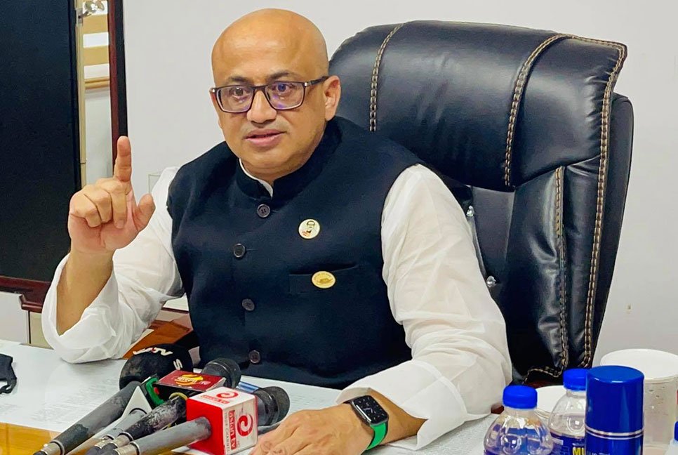 পাকিস্তান ক্রিকেটারদের পতাকা উত্তোলন মেনে নেয়া যায় না : তথ্য প্রতিমন্ত্রী