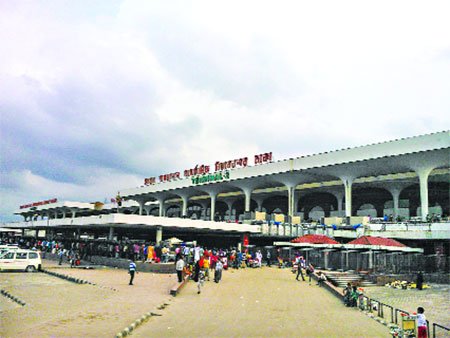 শাহজালালে রুদ্ধশ্বাস সাড়ে তিন ঘণ্টা