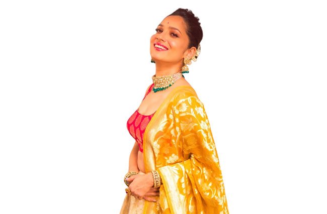 বিয়ে নিয়ে চর্চা