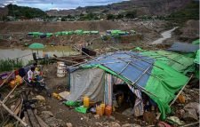 মিয়ানমারে জেড খনিতে ধস, মৃত ১, নিখোঁজ ১০০