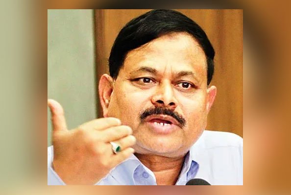 দুবাই থেকে জেনারেল আজিজ কি বলতে চেয়েছেন?