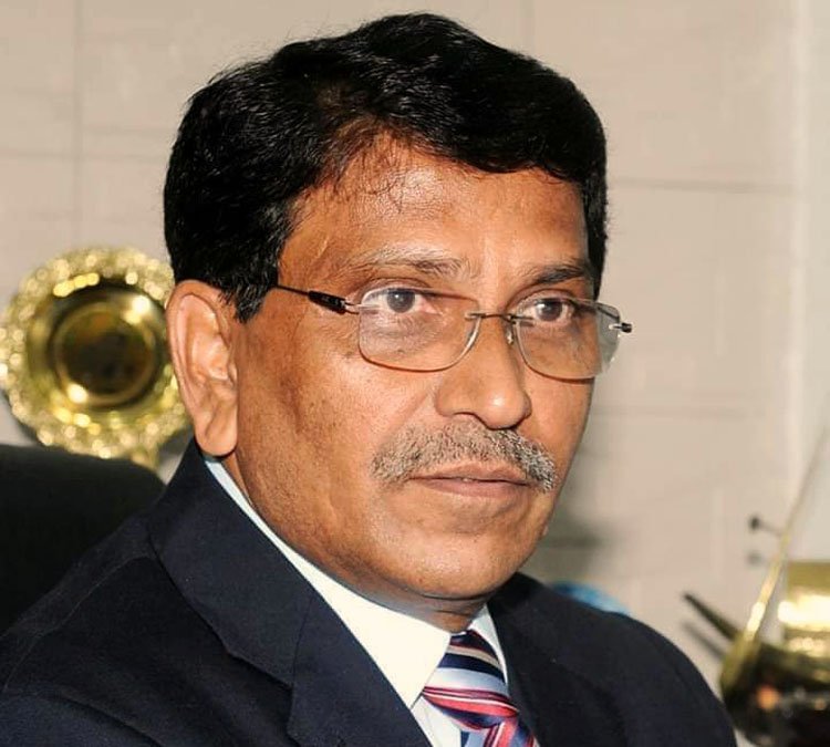 রাষ্ট্রপতির কাছে ক্ষমা চাওয়ার পর যদি ক্ষমা করেন, তবেই খালেদা জিয়া বিদেশে যেতে পারবেন